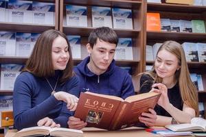 теория и методика обучения праву в учреждениях среднего профессионального образования